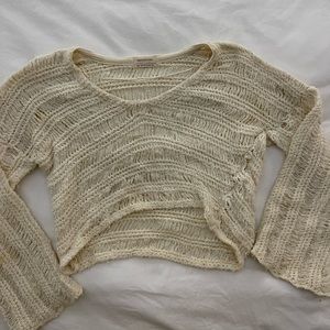 Urban Outfitters - Tahiti Bell-sleeve fringe sweater